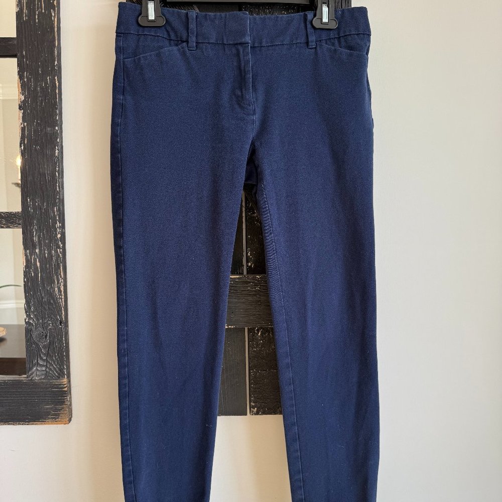 New York & Company Women's Dress Pants / Chinos. Size: 4, Color: Navy Blue